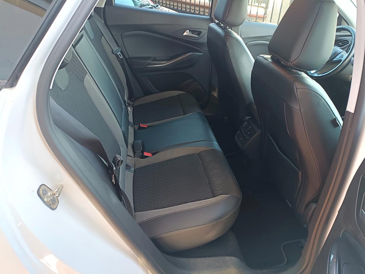 Opel Grandland X 1.6 diesel Ecotec Start&Stop aut. Ultimate