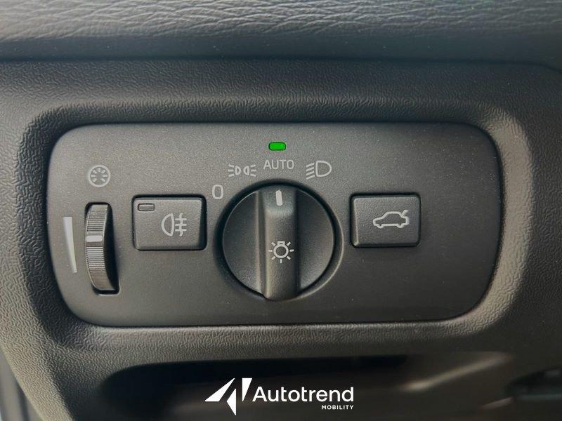 Volvo V40 D2 120 CV Automatica NAVI LED Business Plus