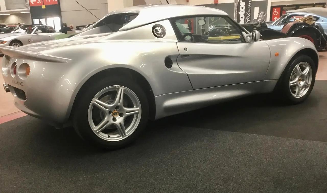 Lotus Elise S1