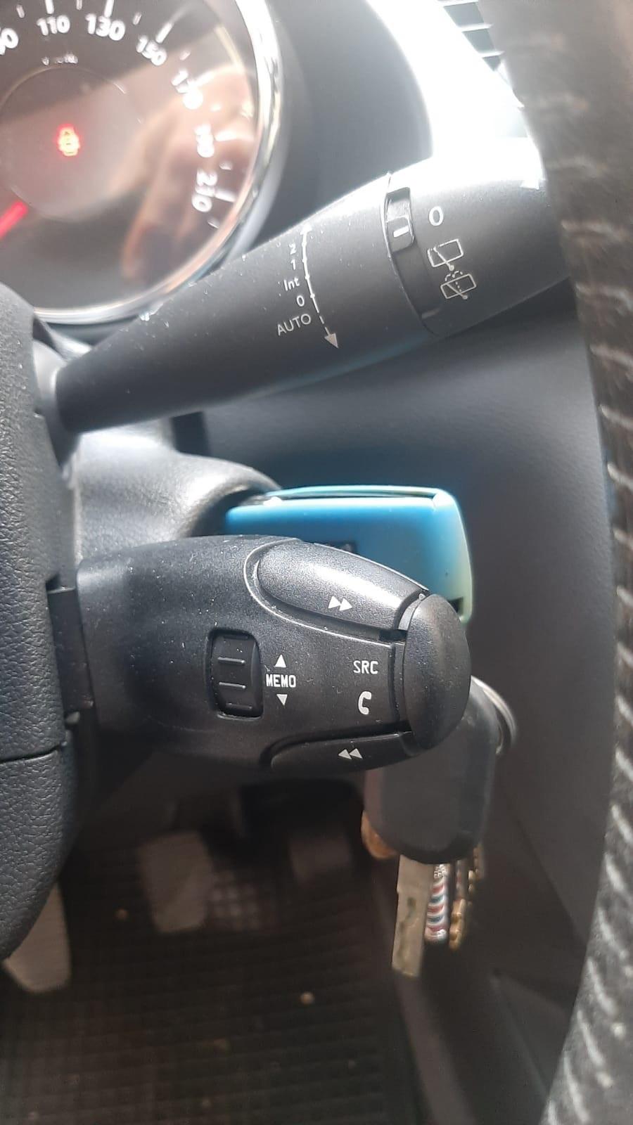 Peugeot 3008 1.6 HDi 112CV Access