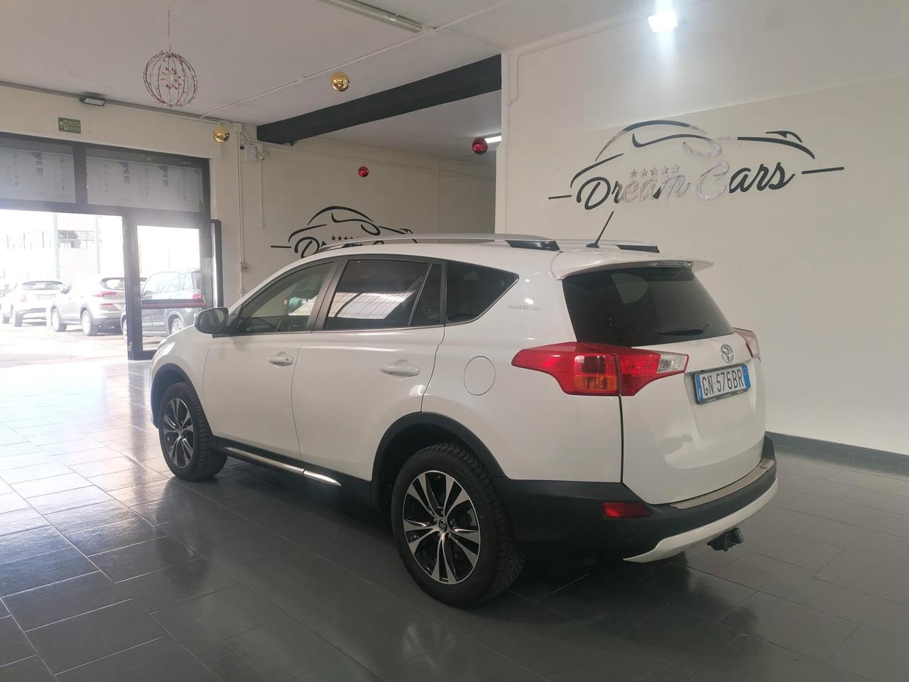 Toyota RAV 4 RAV4 2.2 D-CAT A/T 4WD Lounge White Ed.