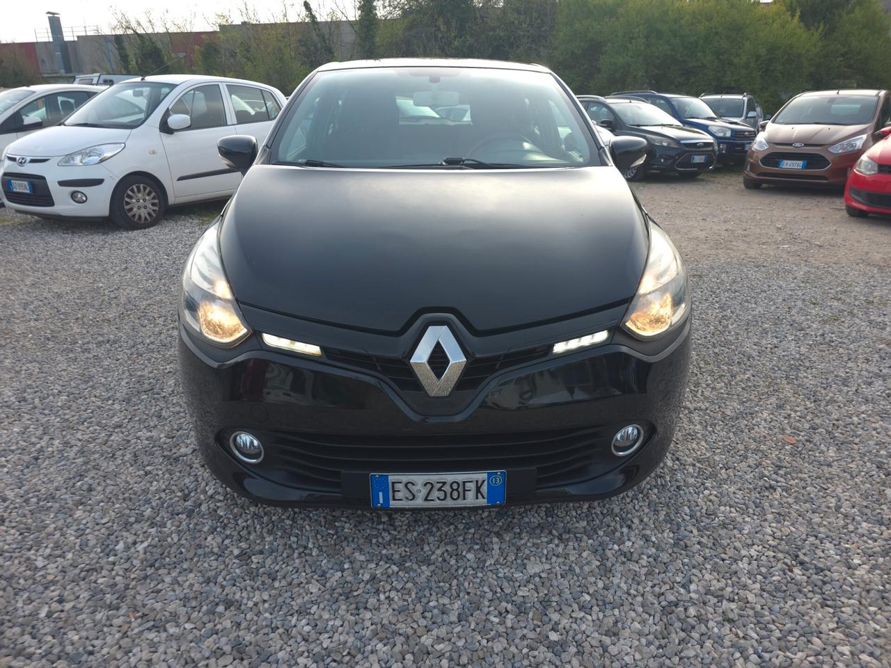 Renault Clio 1.2 75CV 5 porte Live
