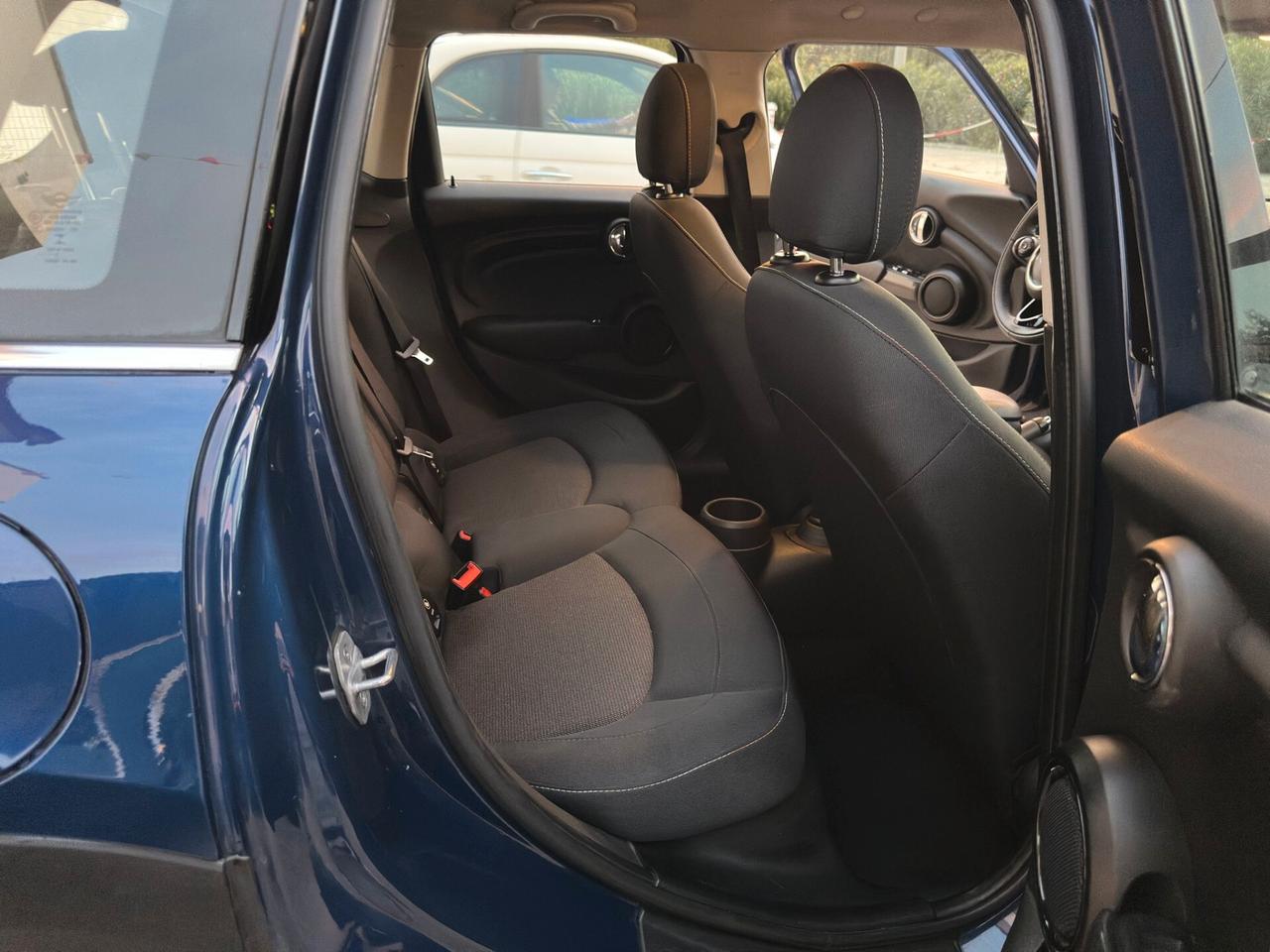 Mini Cooper One D Hype 1.5 95CV