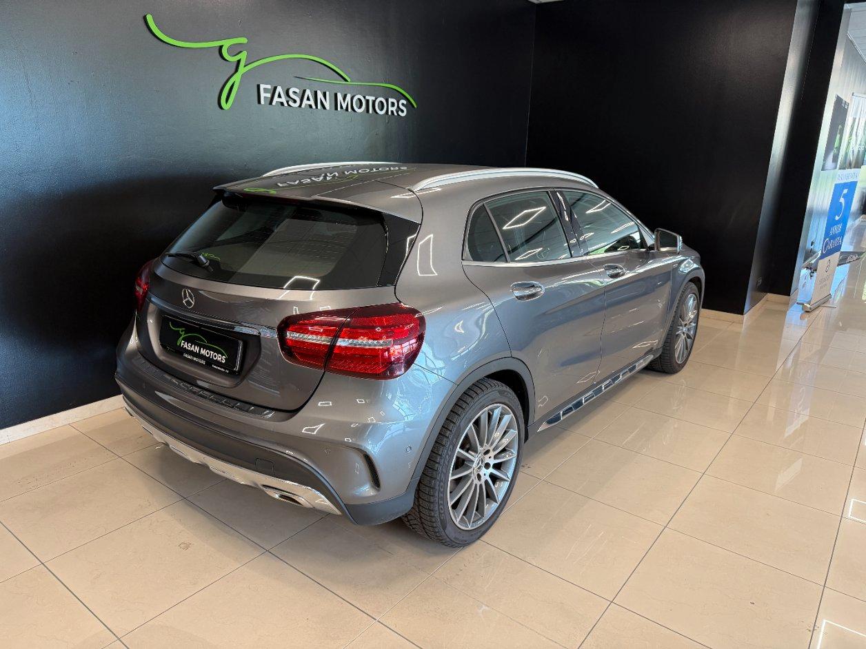 Mercedes GLA 200 Night Edition auto