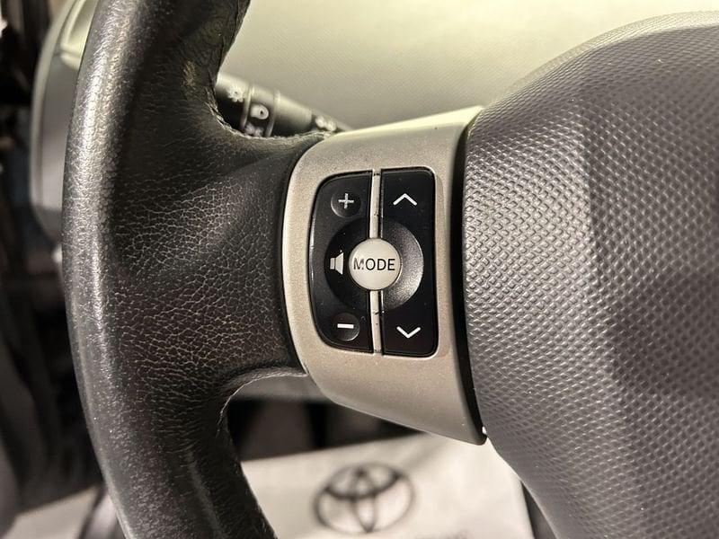 Toyota Yaris Yaris 1.0 5 porte Now