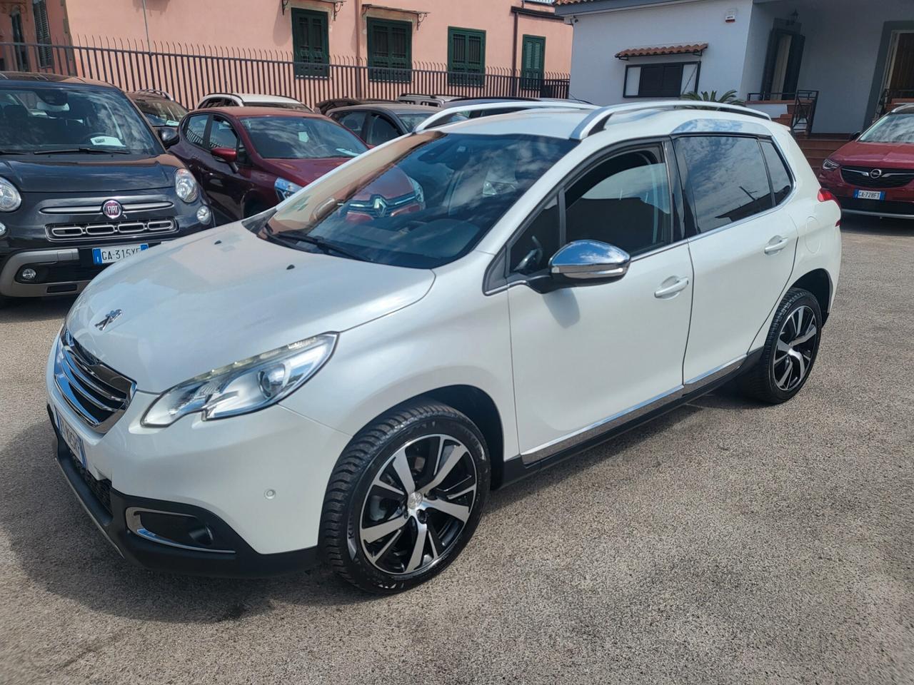 Peugeot 2008 1.6 e-HDi 92 CV S&S Allure