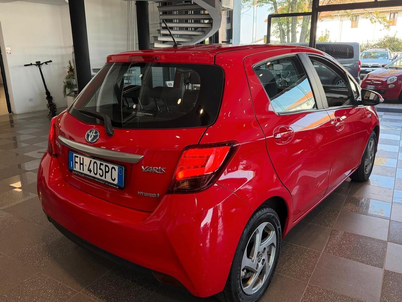 Toyota Yaris 1.5 Hybrid 5 porte Active
