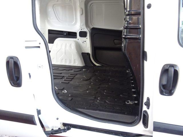 FIAT Doblo Doblò1.6MJT 105CV PC-TN 3Posti Lounge
