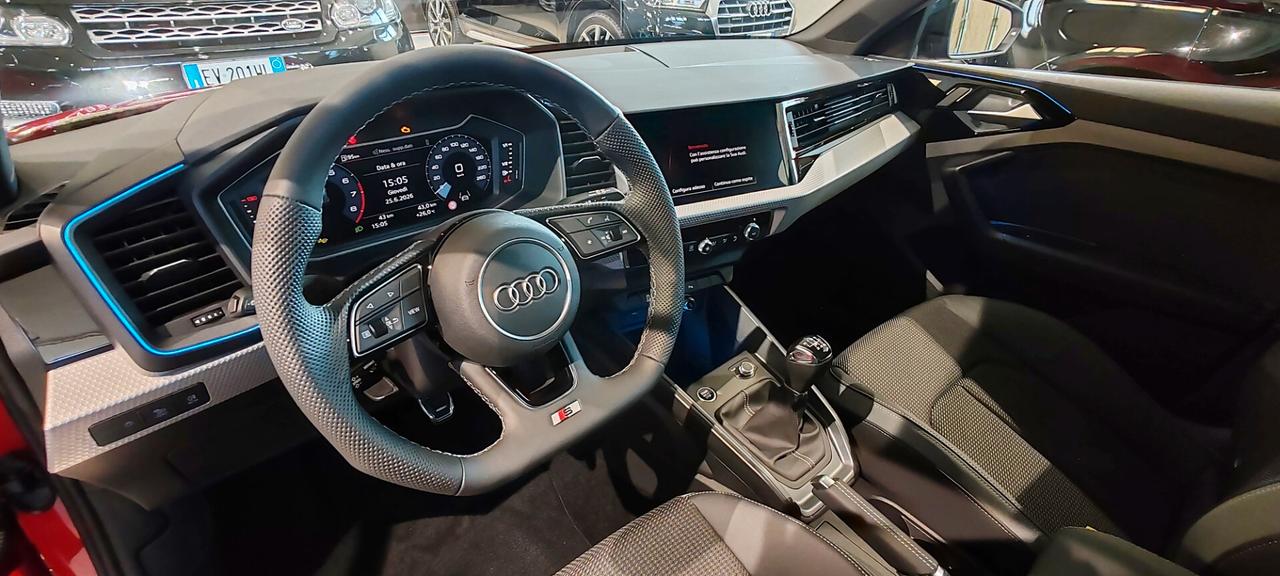 Audi A1 allstreet 30 TFSI Identity Contrast S- Line