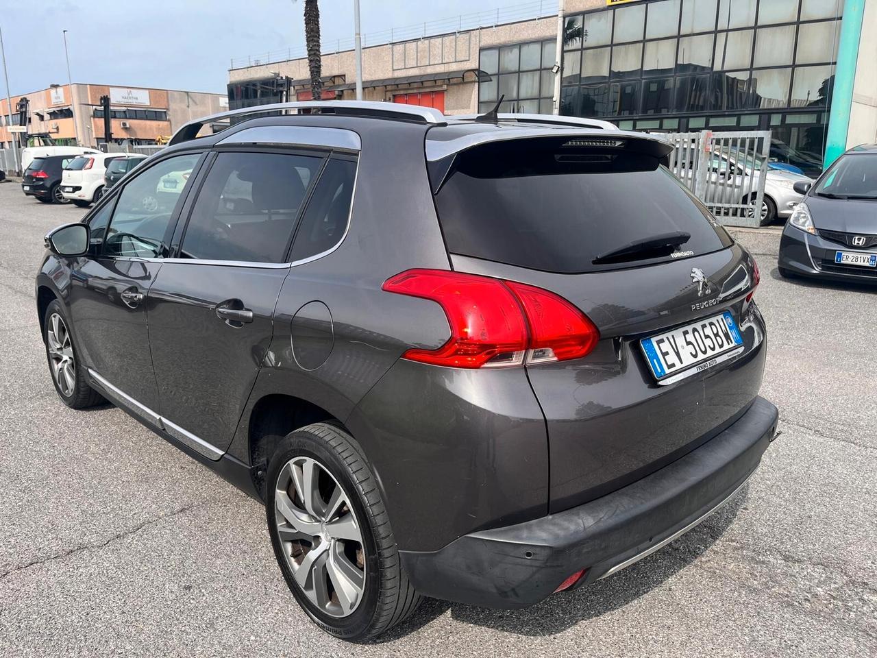 Peugeot 2008 1.6 e-HDi 92 CV Stop&Start Allure