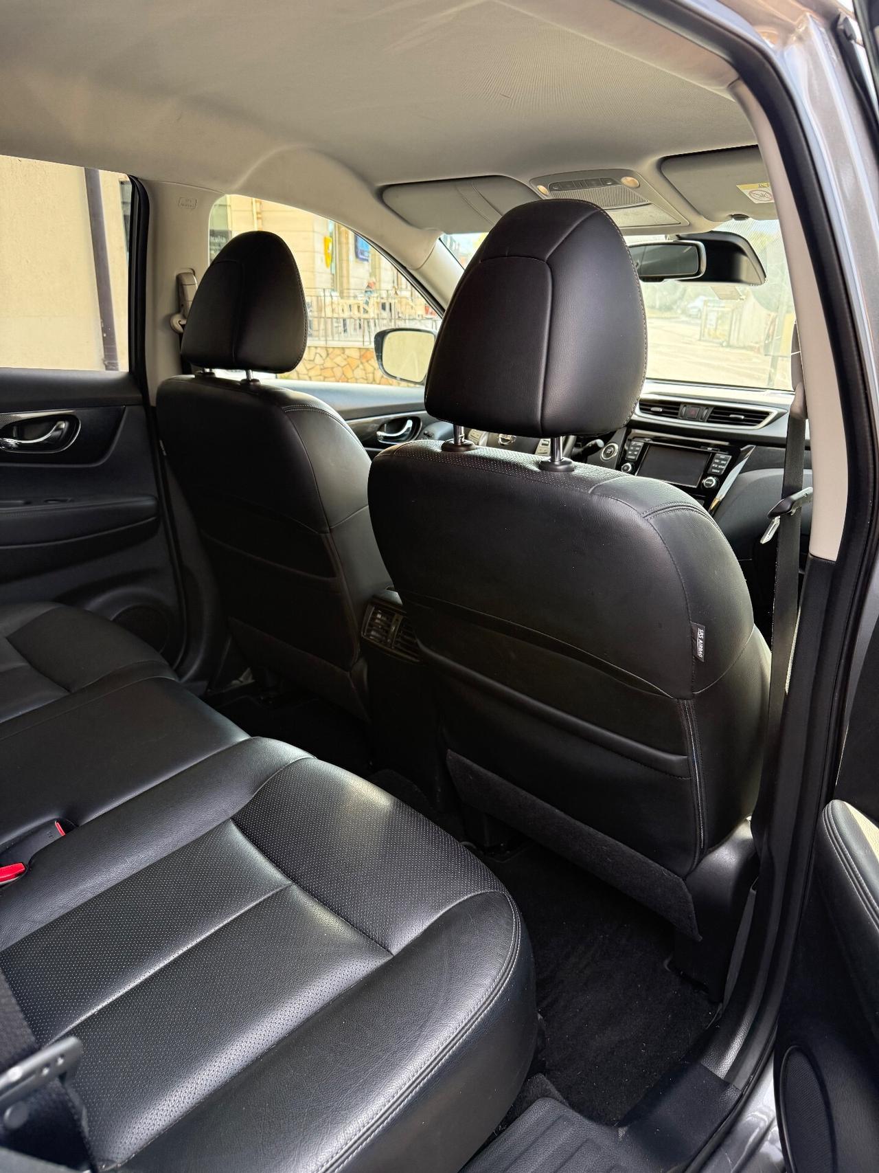 Nissan X-Trail 4WD FULL OPTIONAL.