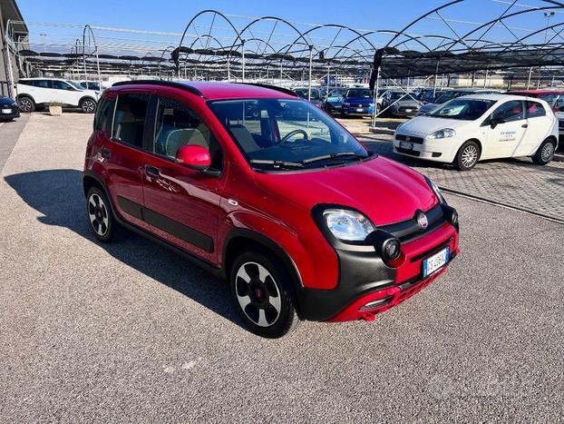 FIAT Panda 1.0 FireFly S&S Hybrid Cross