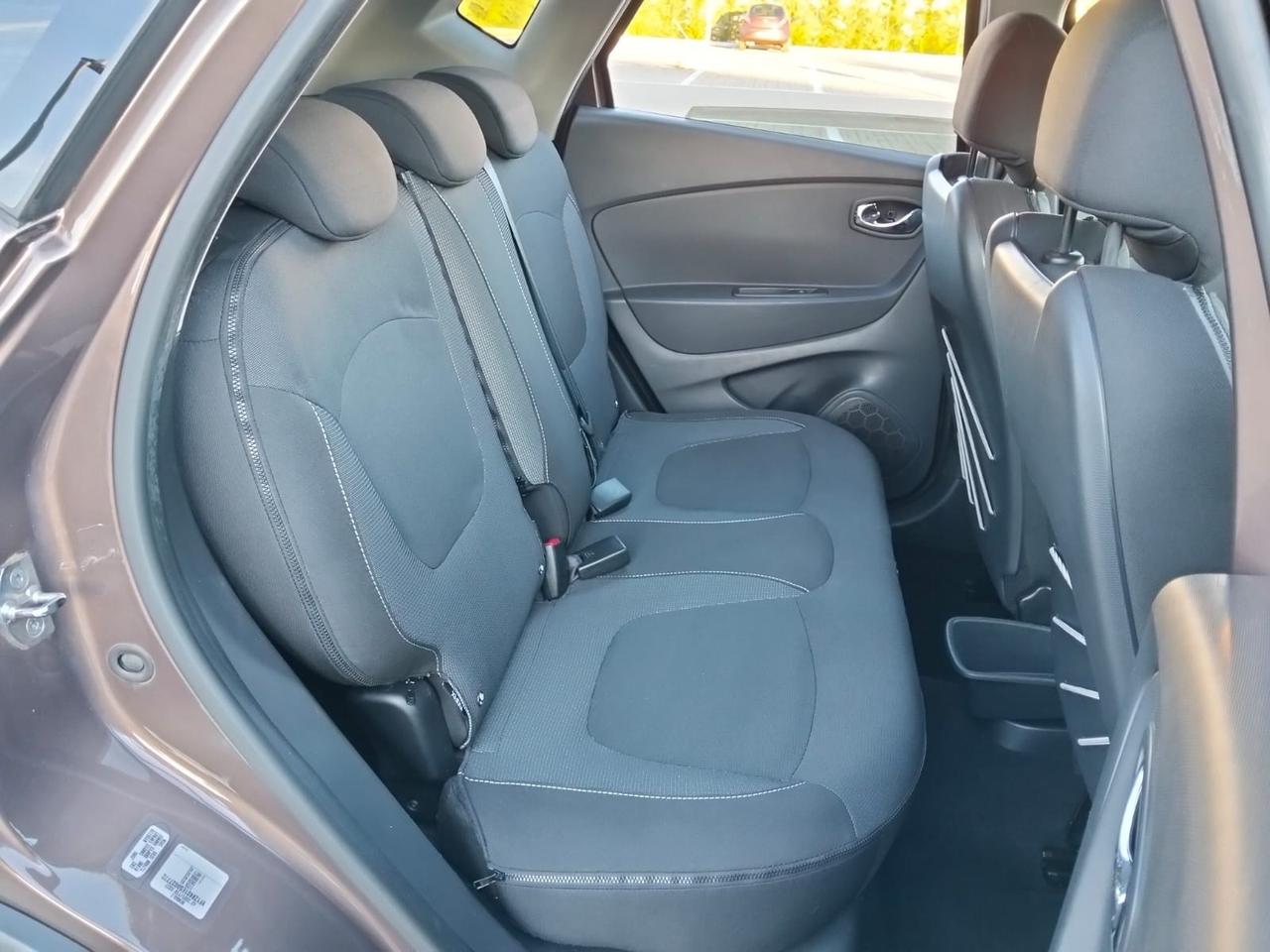 Renault Captur 1.2 TCe 120 CV EDC Automatik Energy R-Link