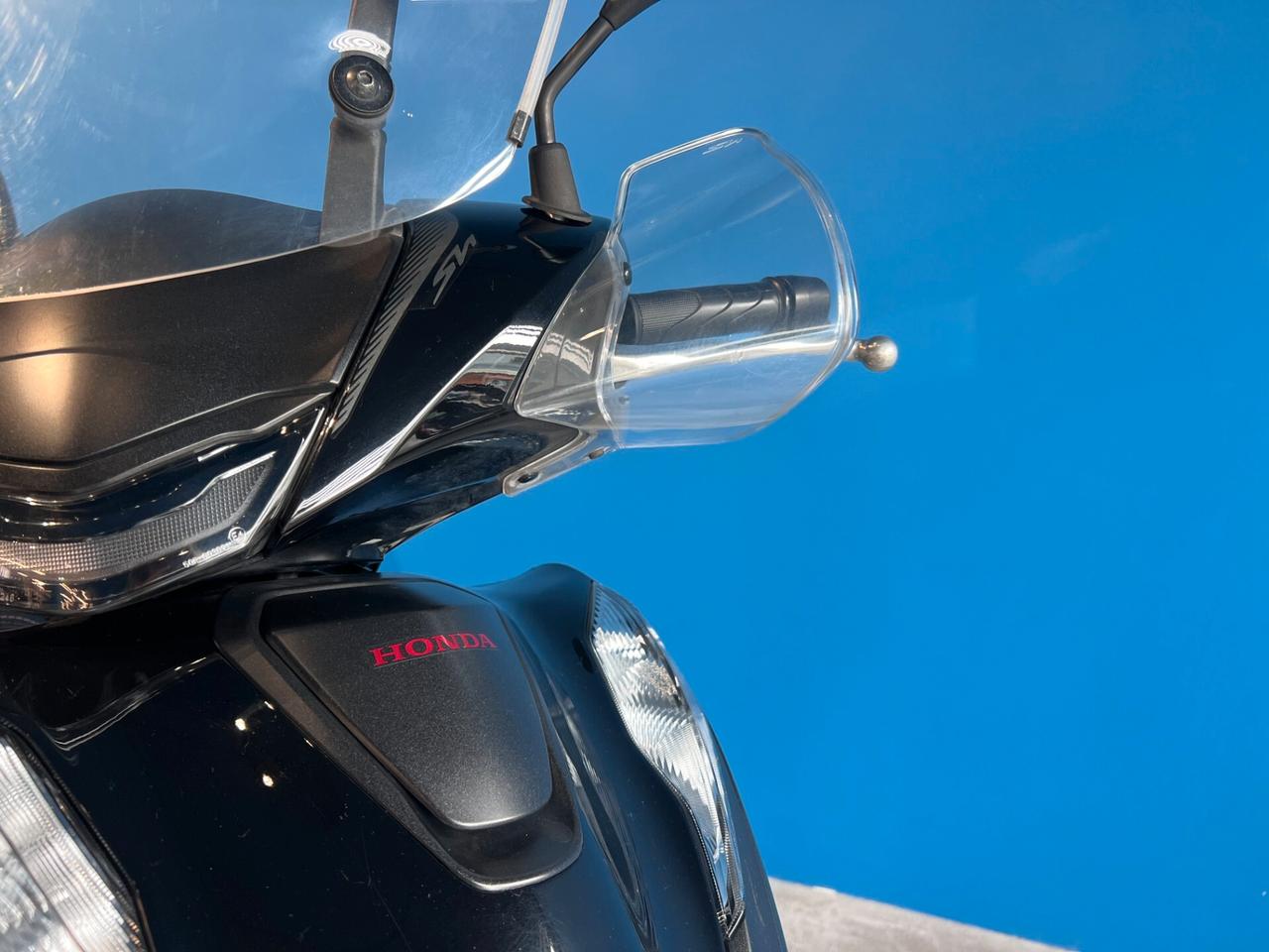 Honda SH 150 sport