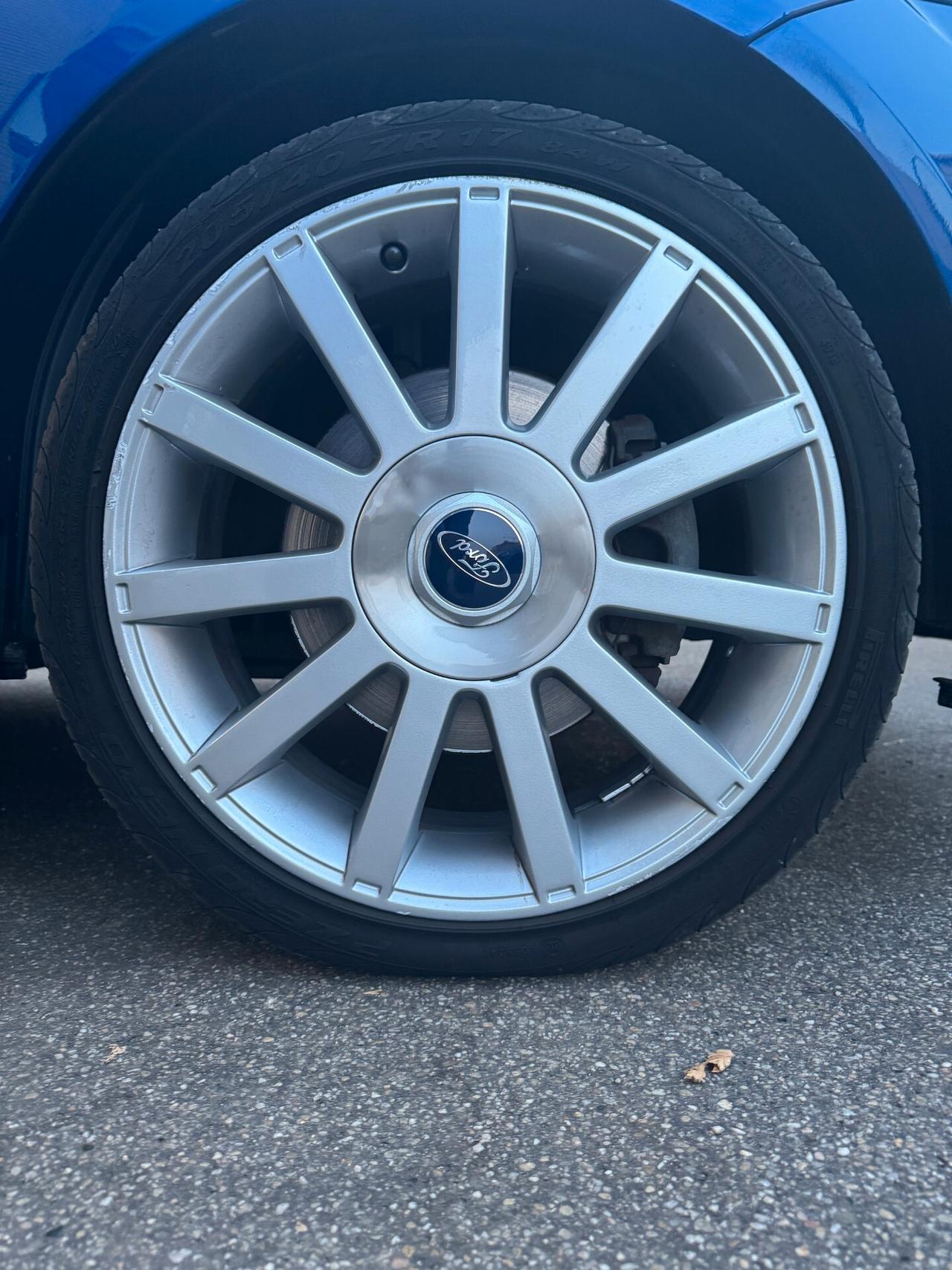 Ford Fiesta 2.0 16V 3p. ST