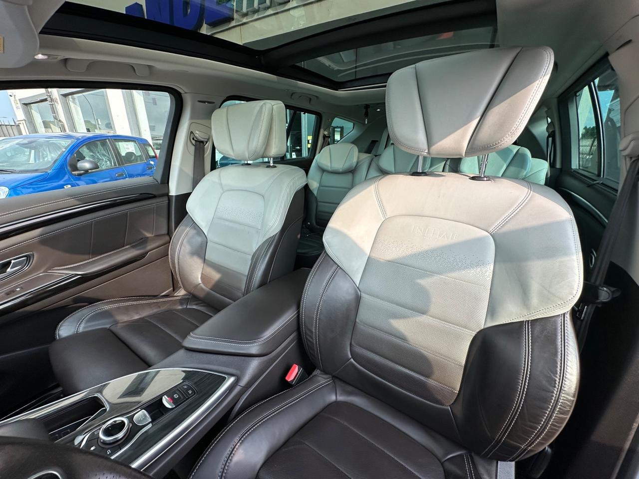 Renault Espace dCi 160CV Energy Initiale Paris 4Control 7 POSTI