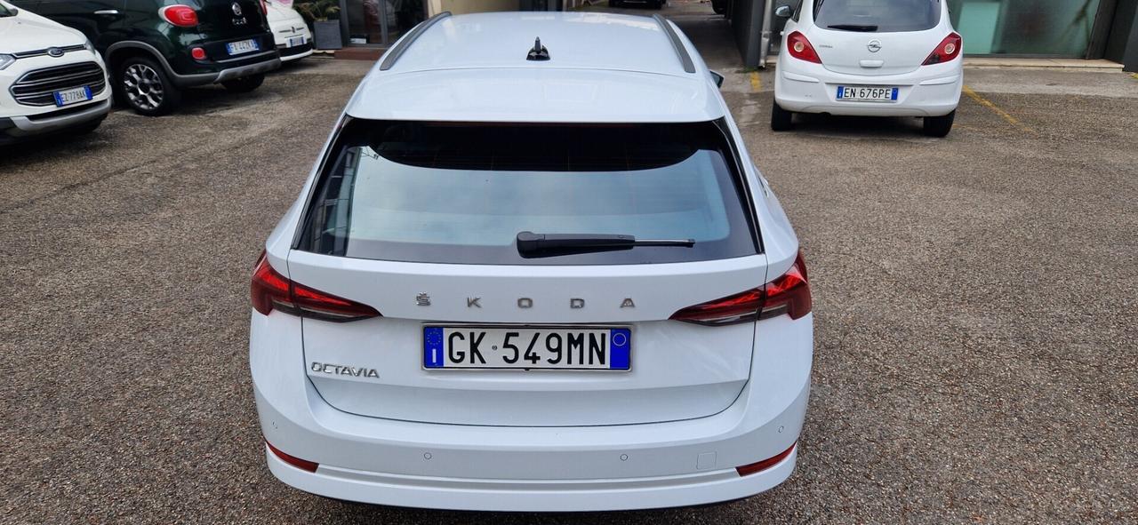Skoda Octavia 2.0 TDI EVO SCR DSG Wagon Sportline