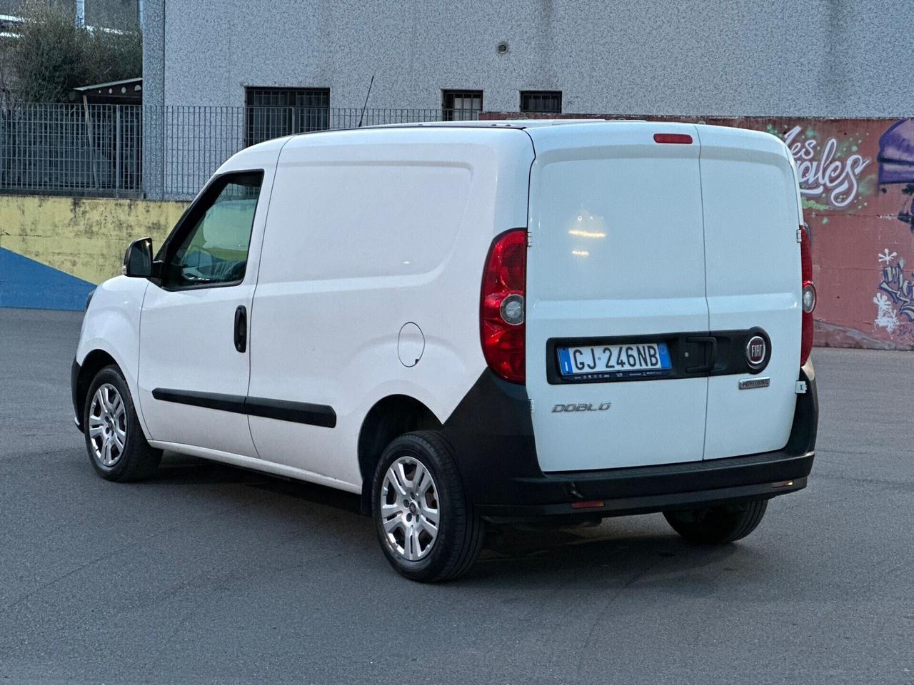 Fiat doblo del 2022 cc 1.6 diesel euro 6