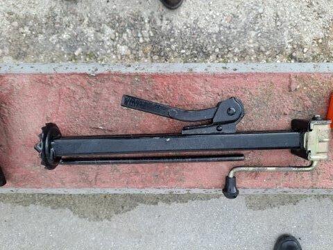 Volkswagen MAGGIOLONE CABRIO KARMANN 1303 - ASI-