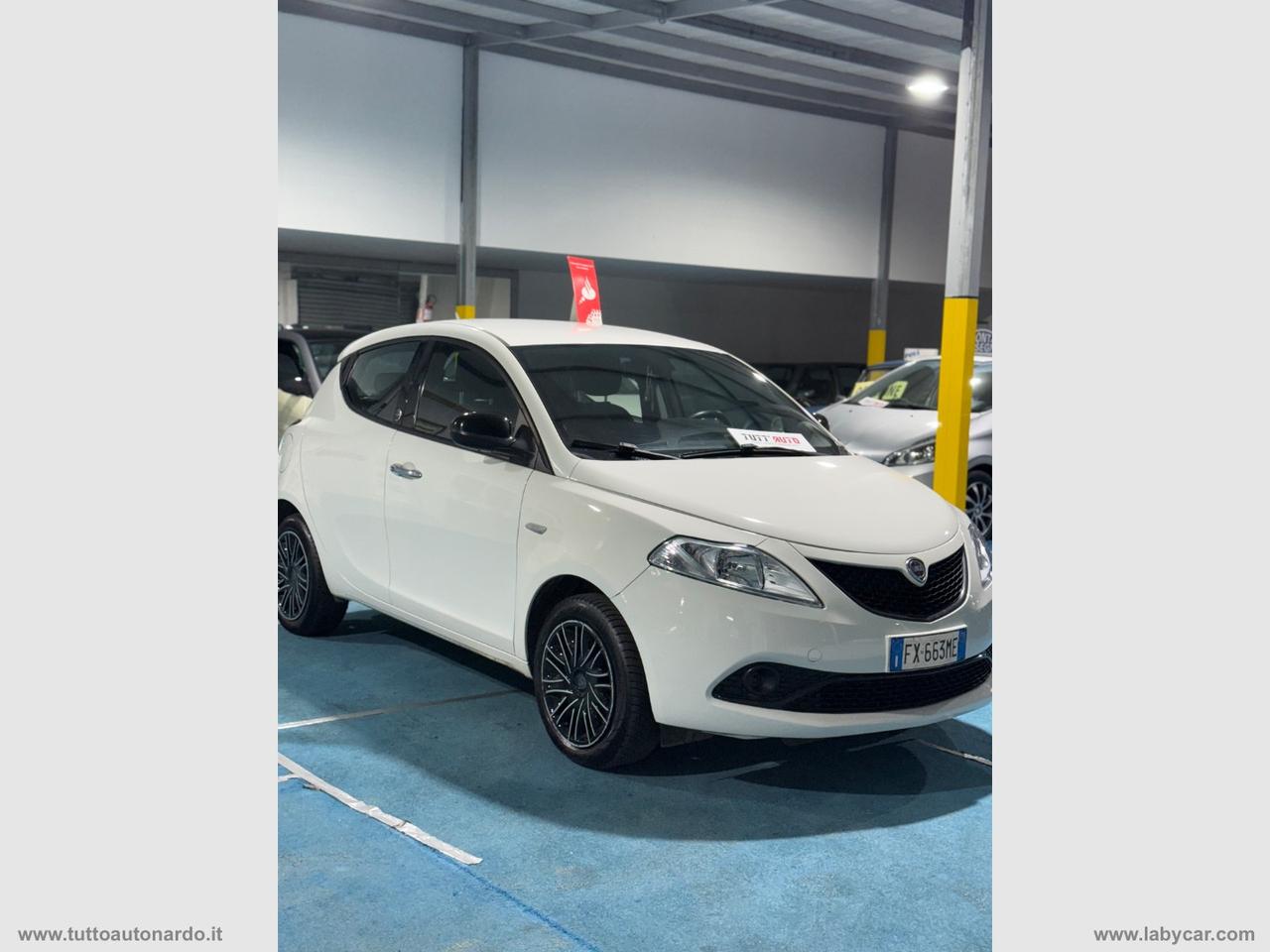 LANCIA Ypsilon 1.2 69 CV 5p. GPL Ecochic Gold