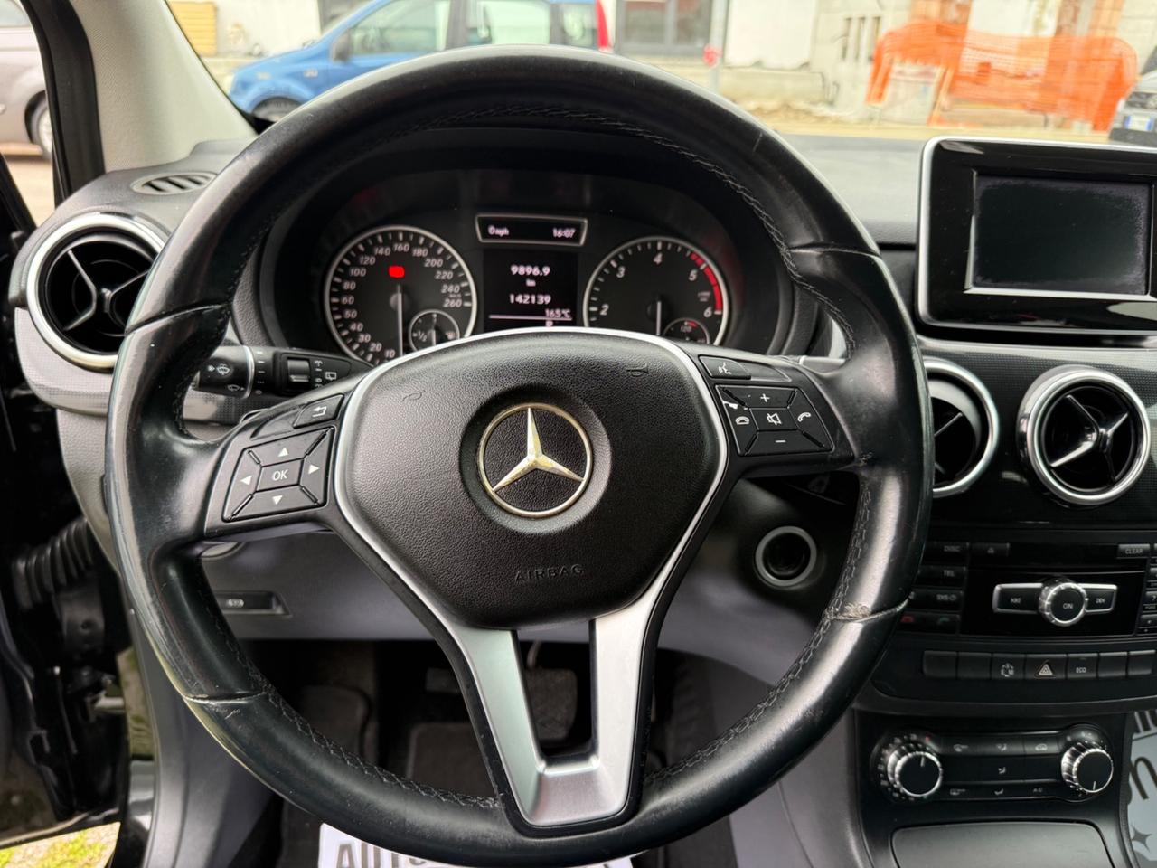 Mercedes-benz B 180 CDI Automatic