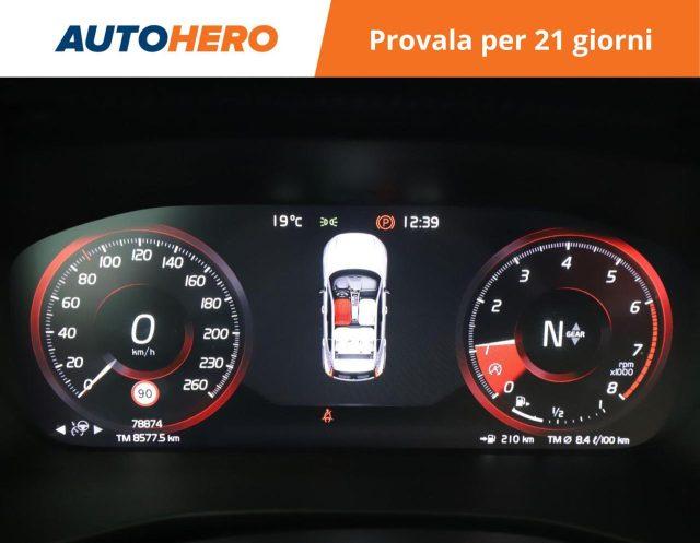 VOLVO XC40 T3 Business Plus
