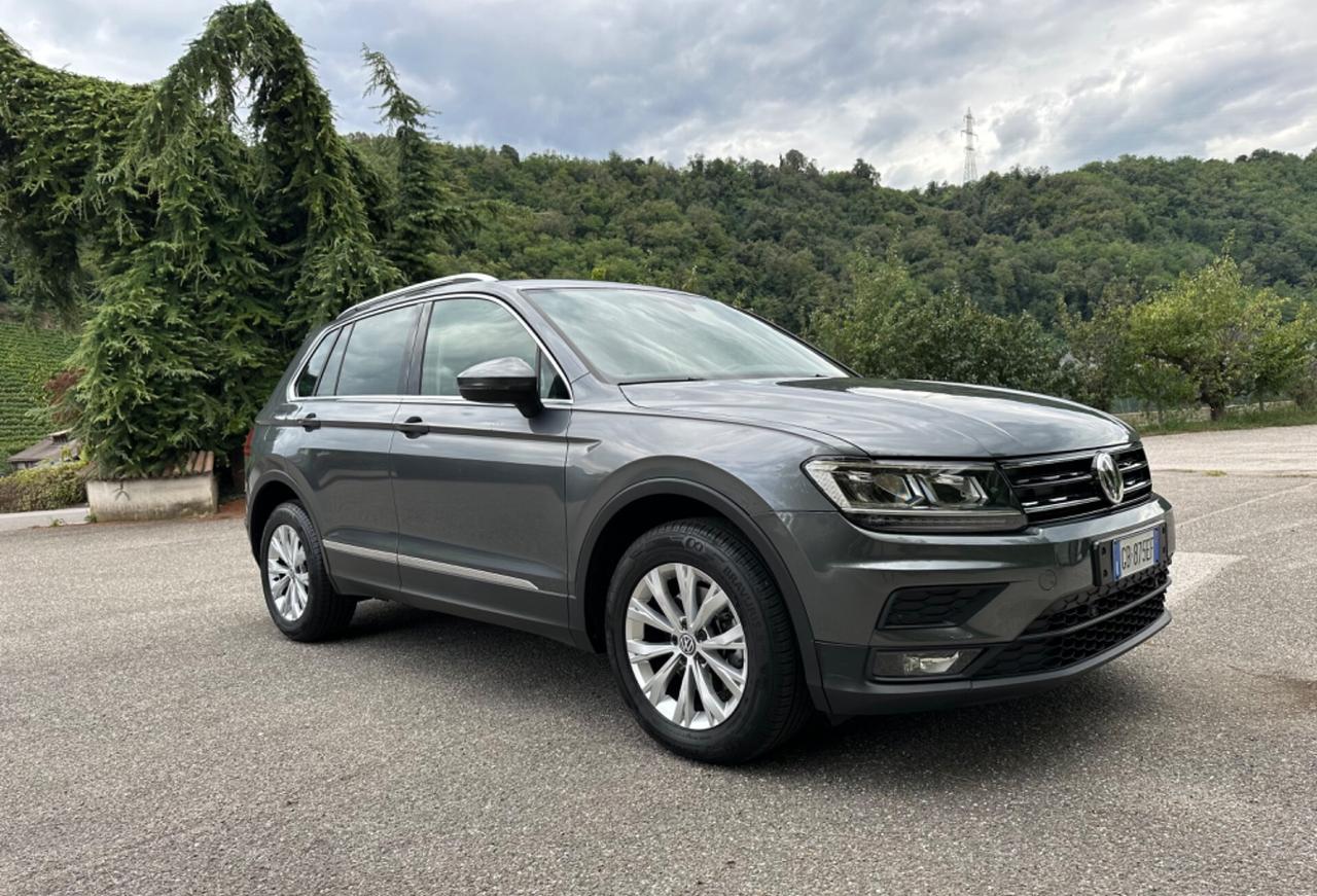 Volkswagen Tiguan 2.0 TDI SCR DSG 4MOTION Sport BMT