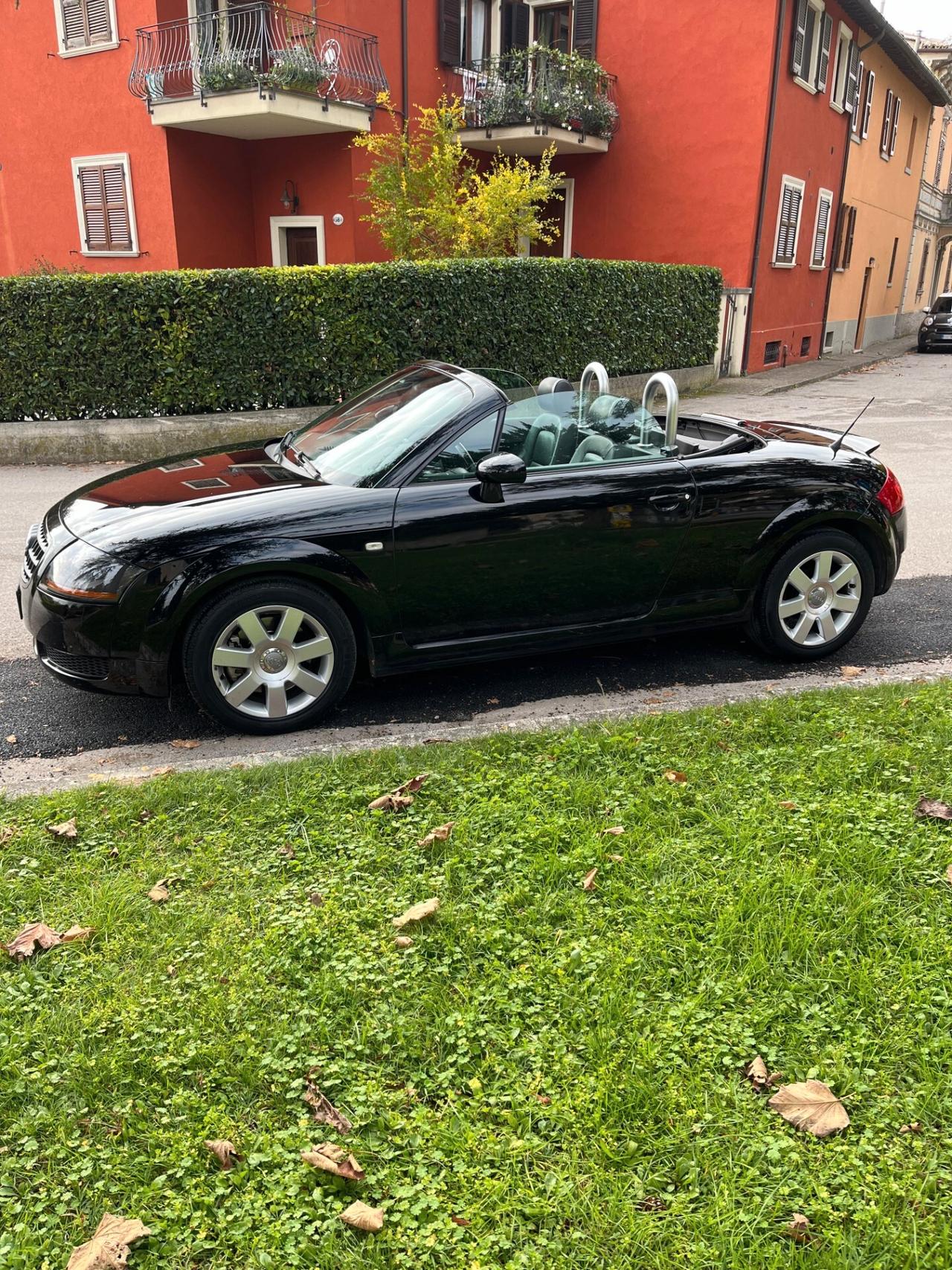 Audi TT Roadster