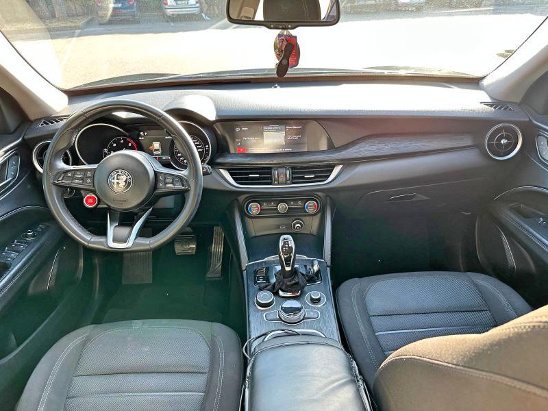 Alfa Romeo Stelvio 2.2 Turbodiesel 190 CV AT8 Q4 Business Garanzia