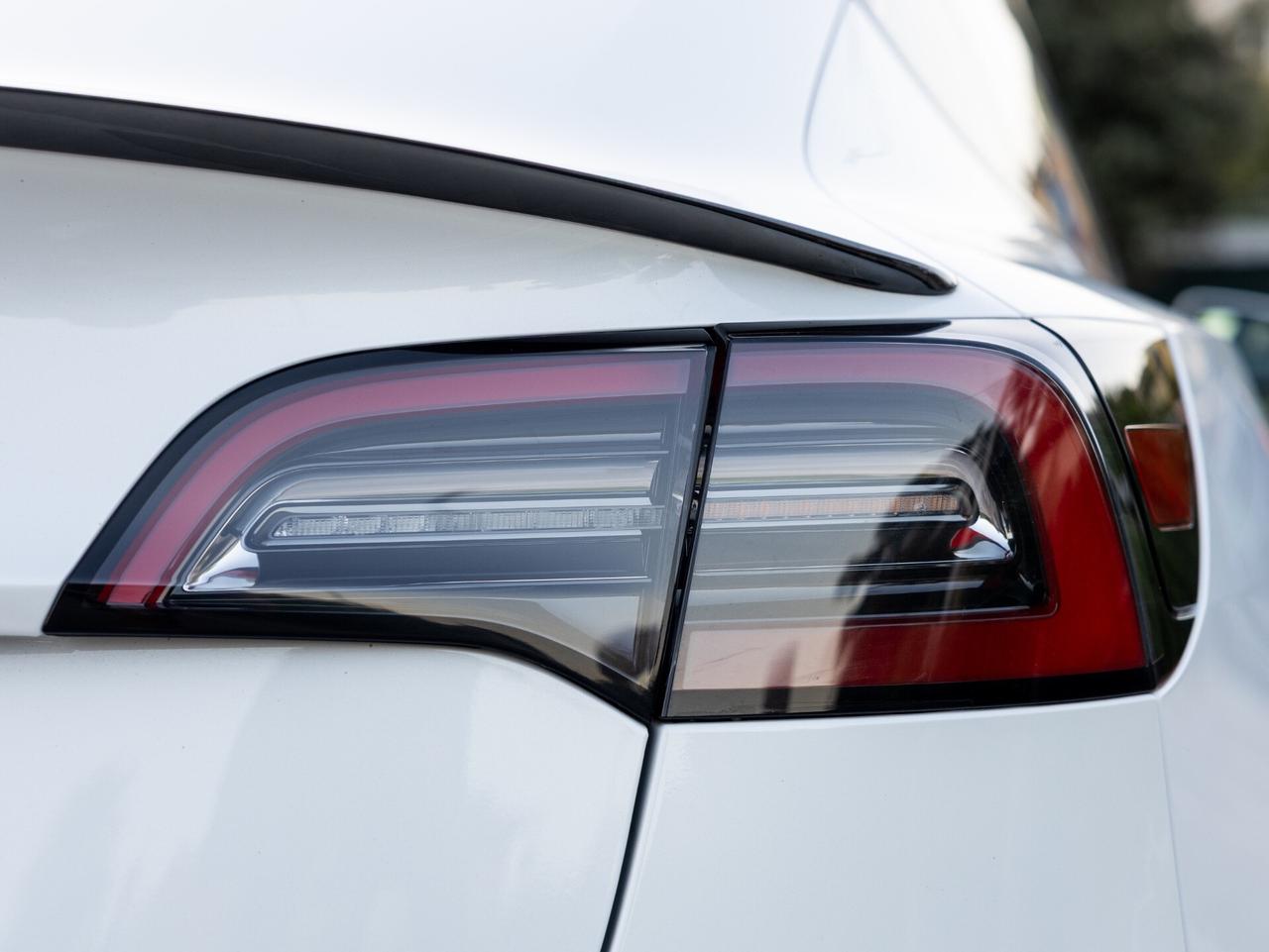 Tesla Model 3 Long Range Dual Motor AWD