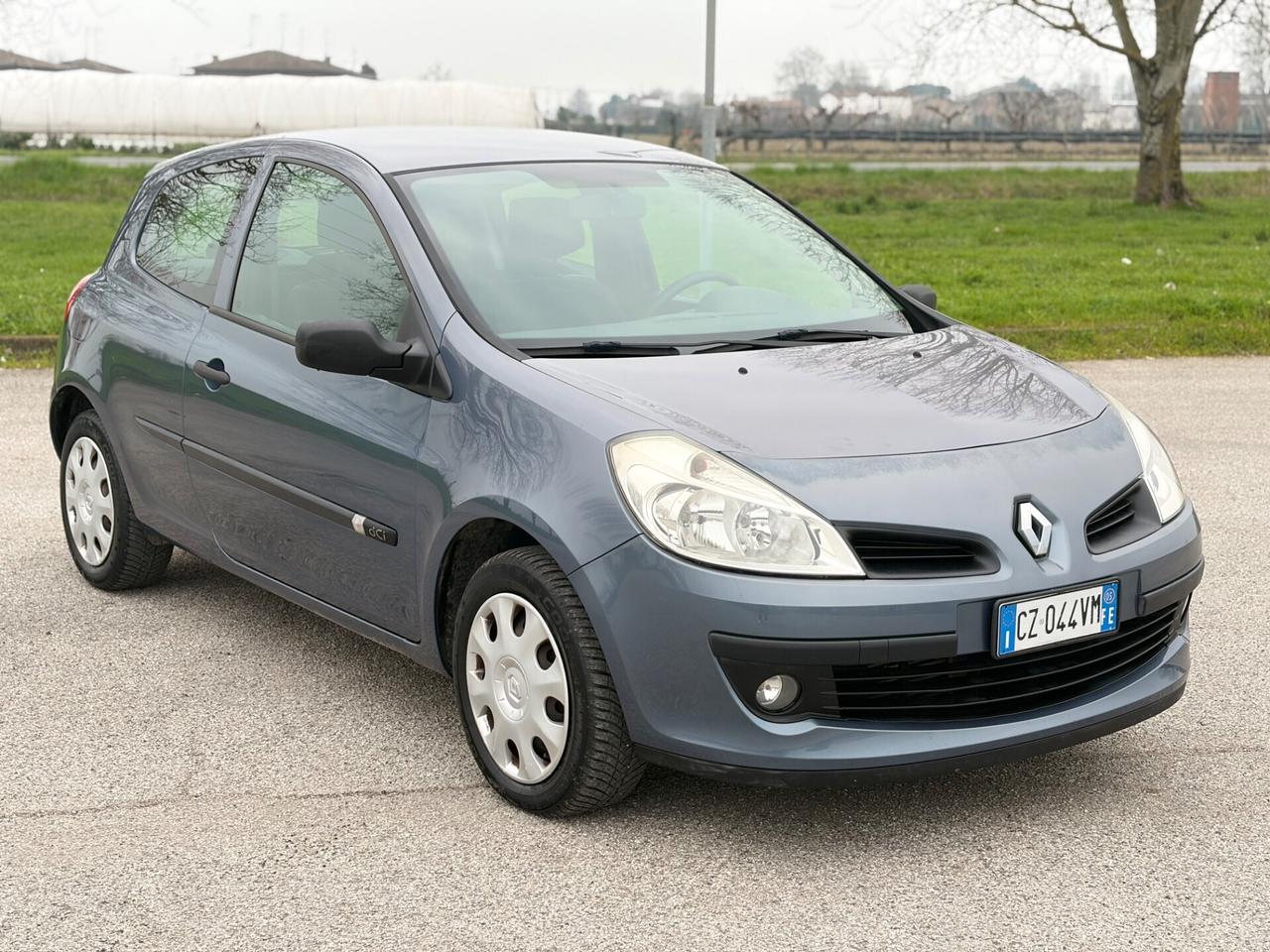 Renault Clio 1.5 dCi 2005