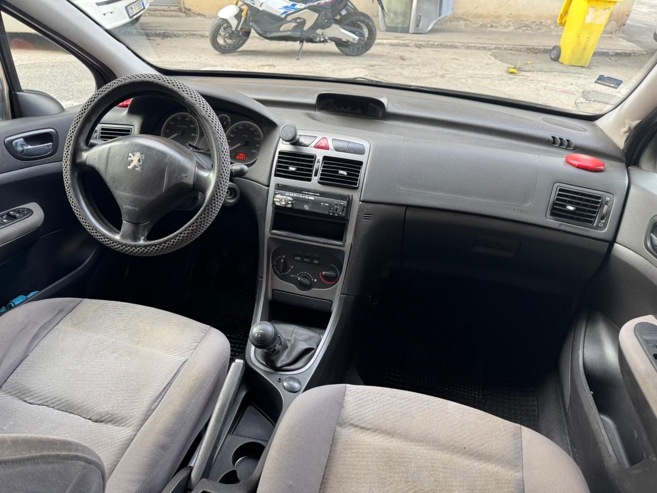 Peugeot 307 1.4 5p. XR possibilità d’epoca