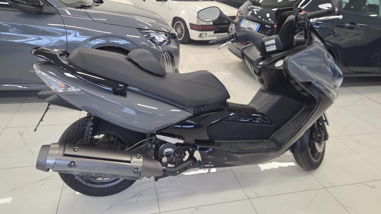 Kymco Xciting 300i