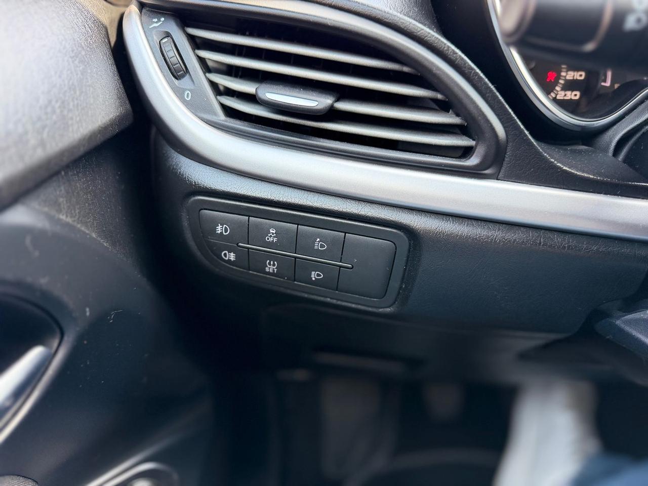 Fiat Tipo Easy 1.4 Turbo LPG #10647