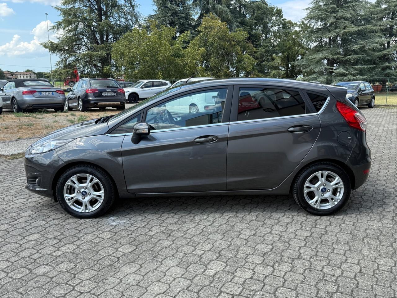 Ford Fiesta 1.0b. 5 porte|AUTOMATICO|NEOPATENTATI