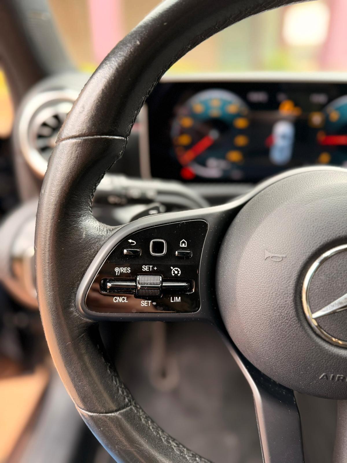 Mercedes-benz A 180 d Automatic Business