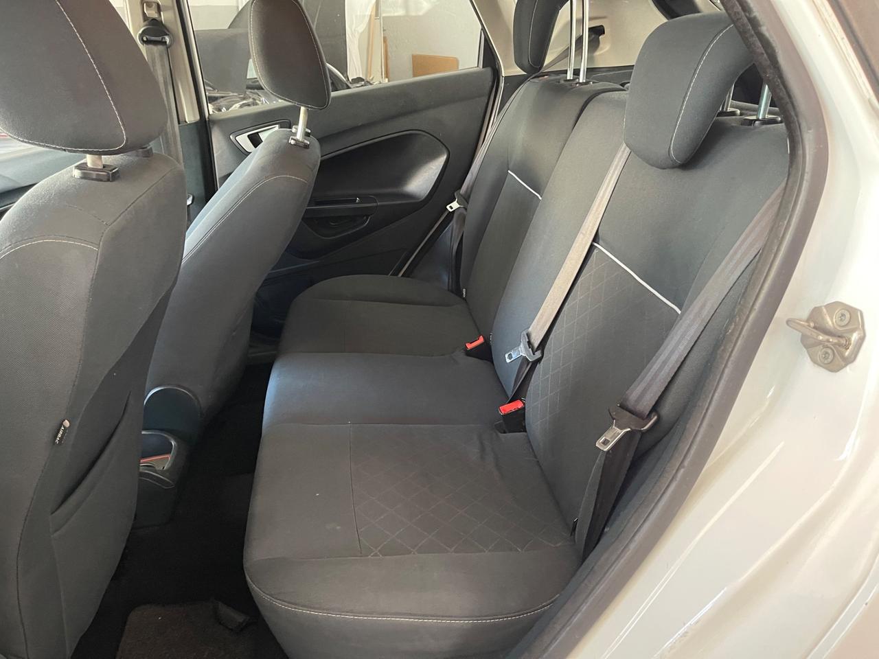 Ford Fiesta Ikon 1.4 5 porte Bz.- GPL