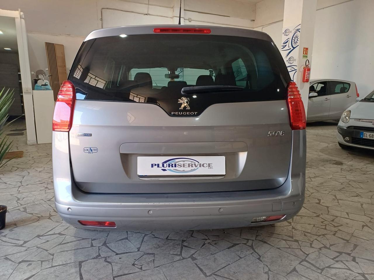 Peugeot 5008 BlueHDi 7 posti PERFETTA - 2016