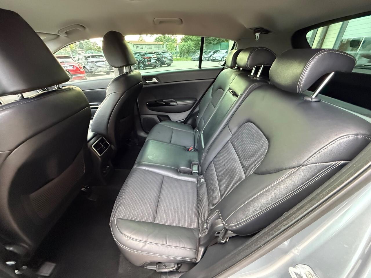 Kia Sportage 1.6 CRDI 115 CV 2WD - Neopatentati