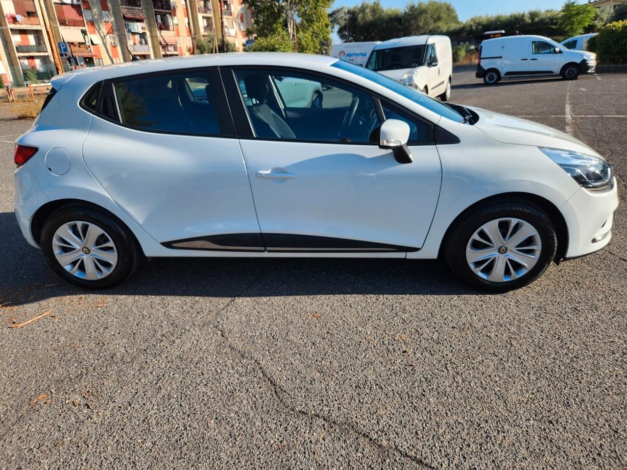 Renault Clio TCe 12V 90 CV GPL 5 porte Business