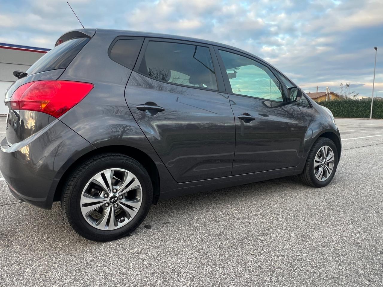Kia Venga 1.4 CVVT 90CV UNICO PROP neopatentati