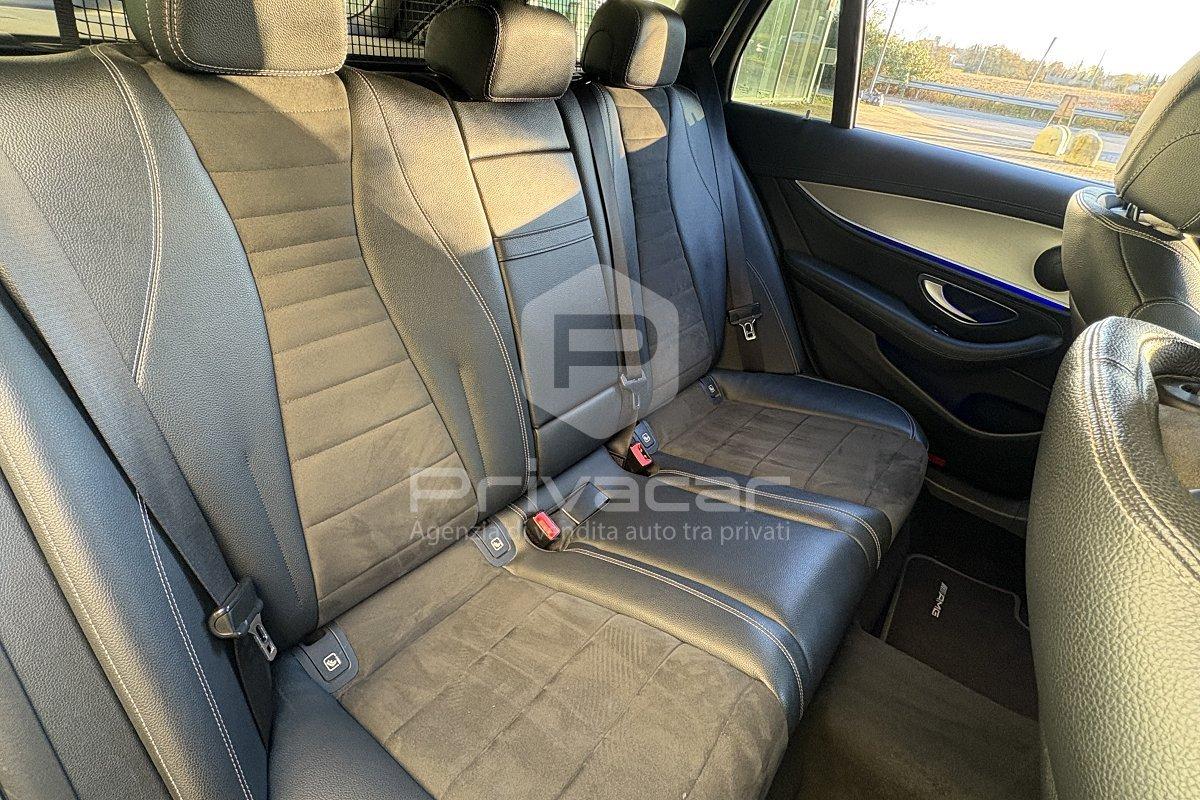 MERCEDES E 220 d S.W. Auto AMG Line
