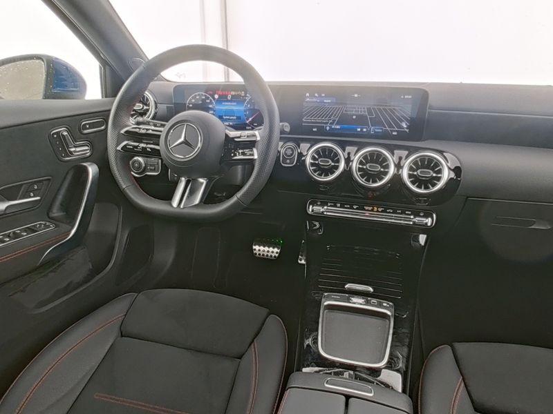 Mercedes-Benz A 180 180 Automatic AMG Line Premium