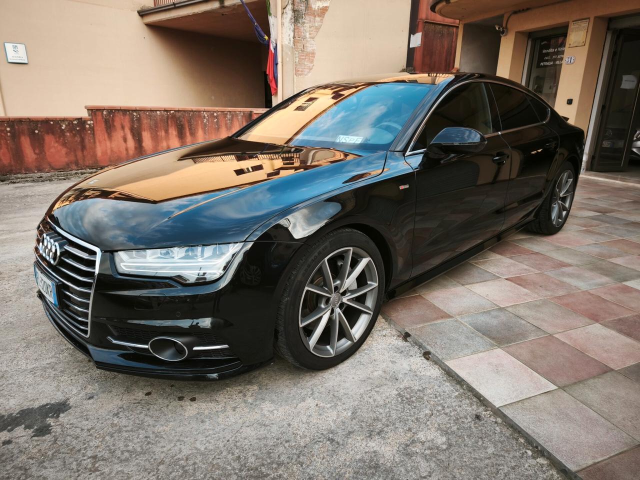 Audi A7 3.0 tdi 272 CV NOLEGGIO & CERIMONIE