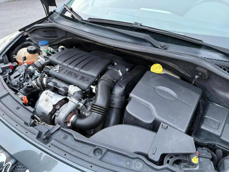 PEUGEOT 207 1.6 DIESEL 109 CV TETTO PANORAMICO