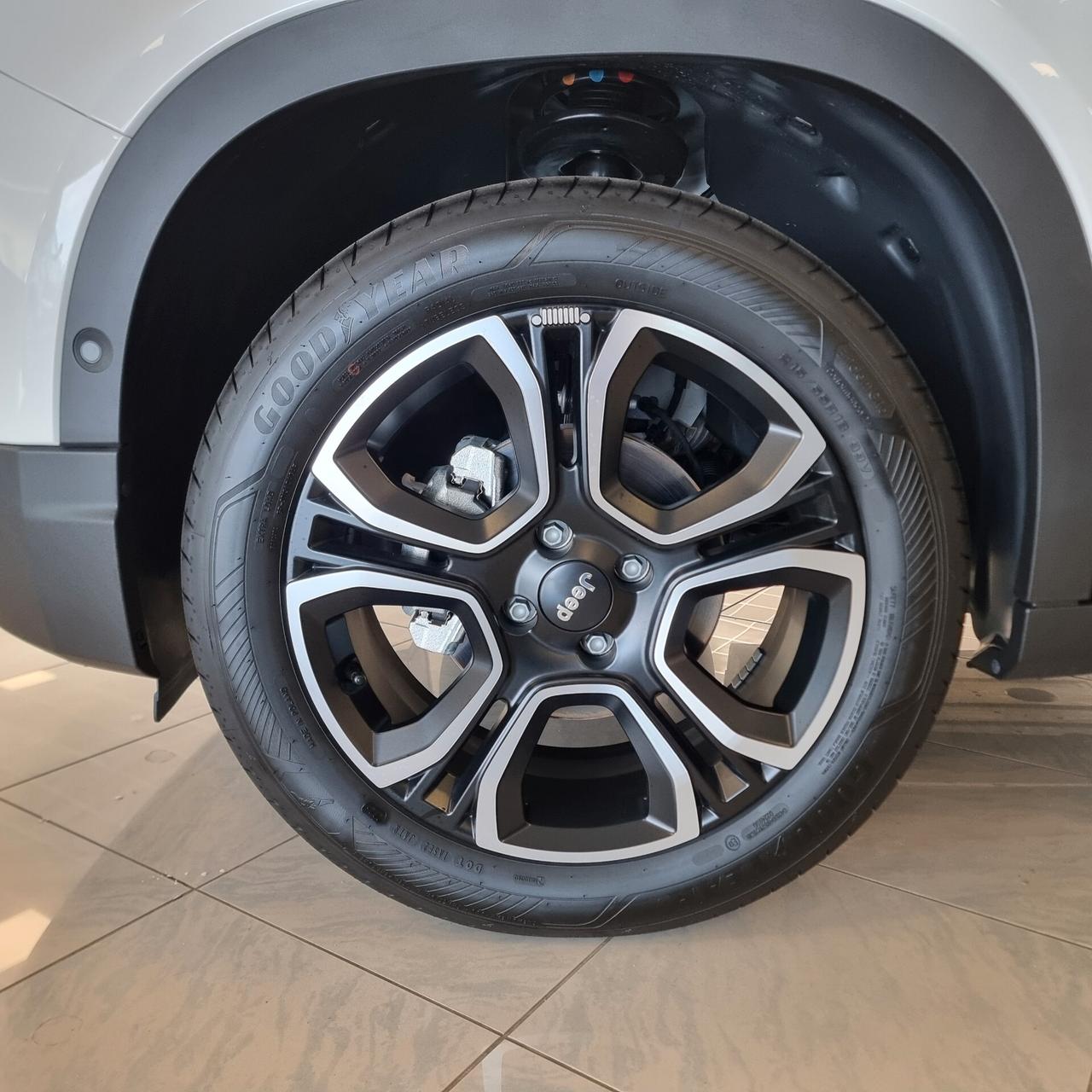 JEEP AVENGER SUMMIT 1.2 100cv 6M