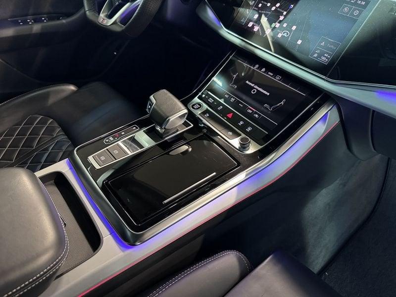 Audi Q8 50 TDI 286cv quattro tiptronic Sport