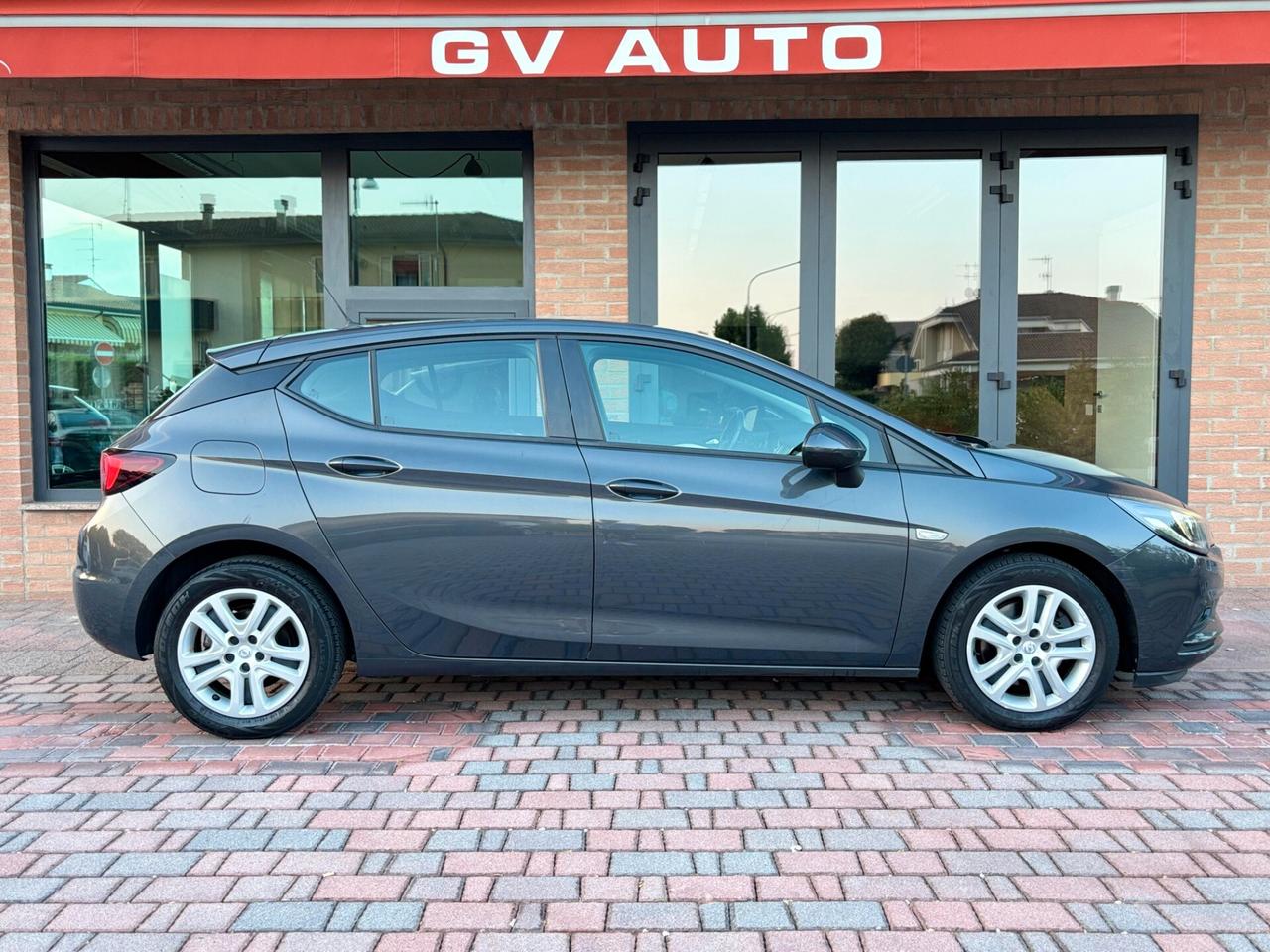 Opel Astra 1.6 110CV Start&Stop Business