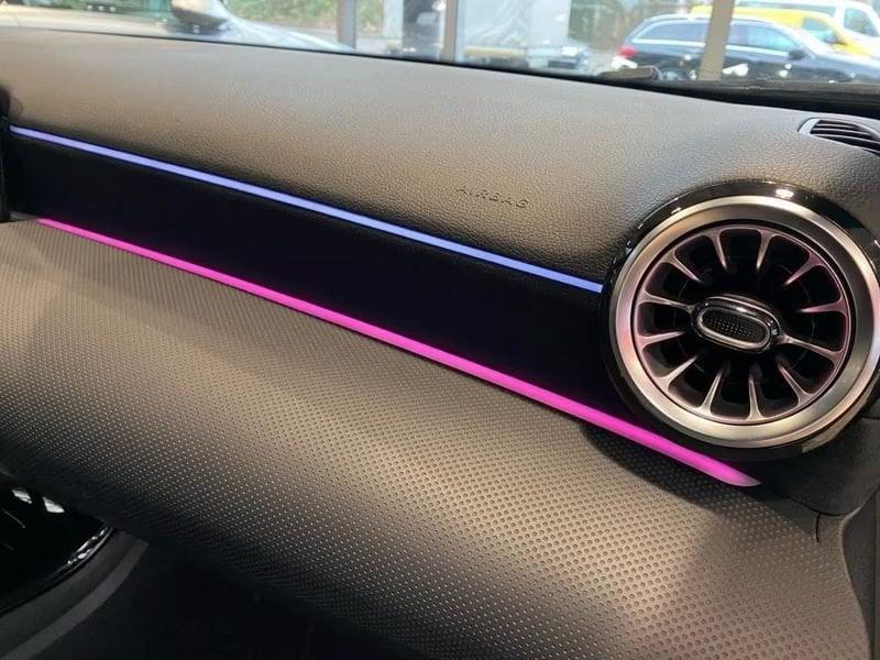 Mercedes-Benz Classe A A 200 d AMG Line Advanced Plus 18" Led Multibeam Camera