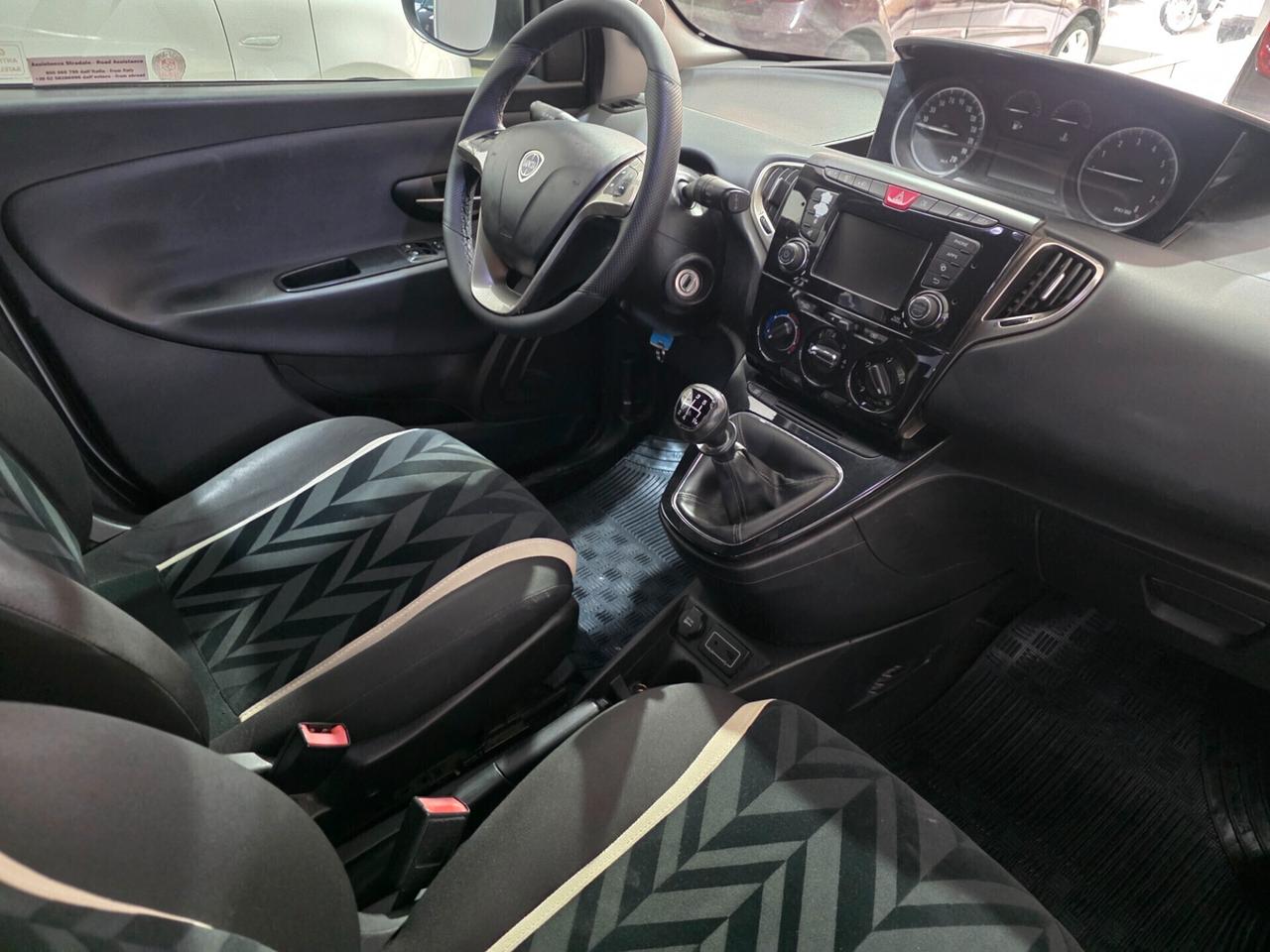 Lancia Ypsilon 1.2 GPL 69CV BLOCK SHAFT